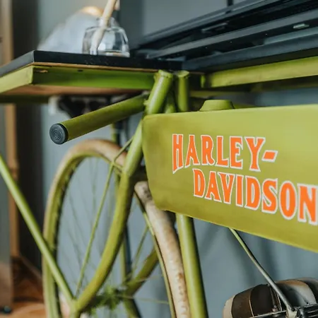 Casa Allegranza V6 Harley アパート